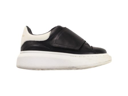 Alexander McQueen Sneakers (EU27) For Discount