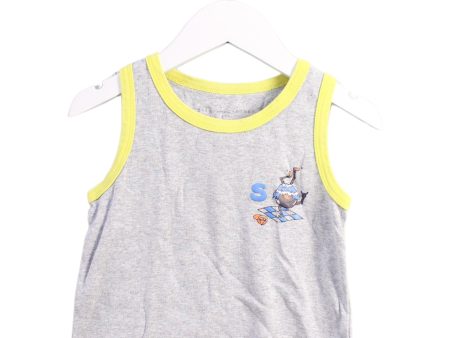 Stella McCartney Sleeveless T-Shirt 6T Fashion