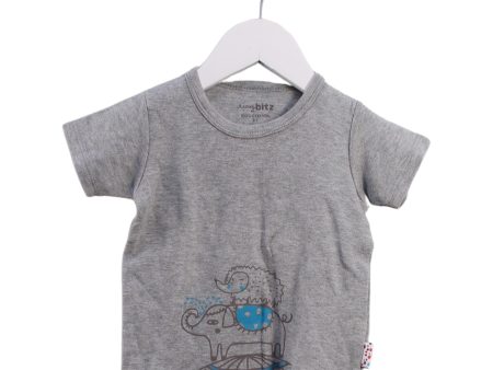 TinyBitz T-Shirt 2T on Sale